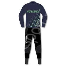 Echipament portar cu protectii Reusch Junior - model 2014